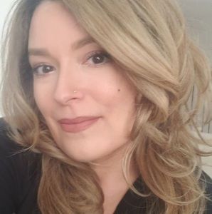 Meet your Posher, Genevieve